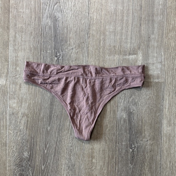 Joyspun Mauve Thong - Picture 1 of 2
